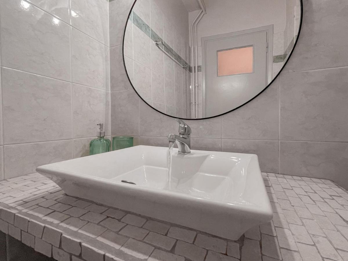 Cute 1Br Apt With Balcony In The Heart Of The City Atény Exteriér fotografie